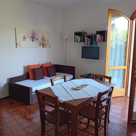 Il Glicine Sul Garda Appartamento Turistico เปสเคียรา เดล การ์ดา ภายนอก รูปภาพ